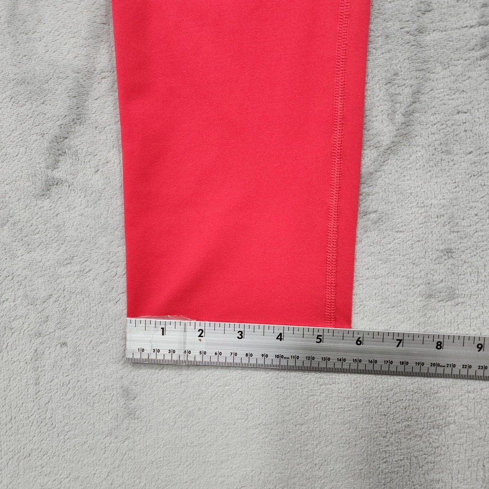 Old Navy Active Leggings Womens M Red Go-Dry Elevate Capri Yoga Workout Gym - Picture 10 of 11